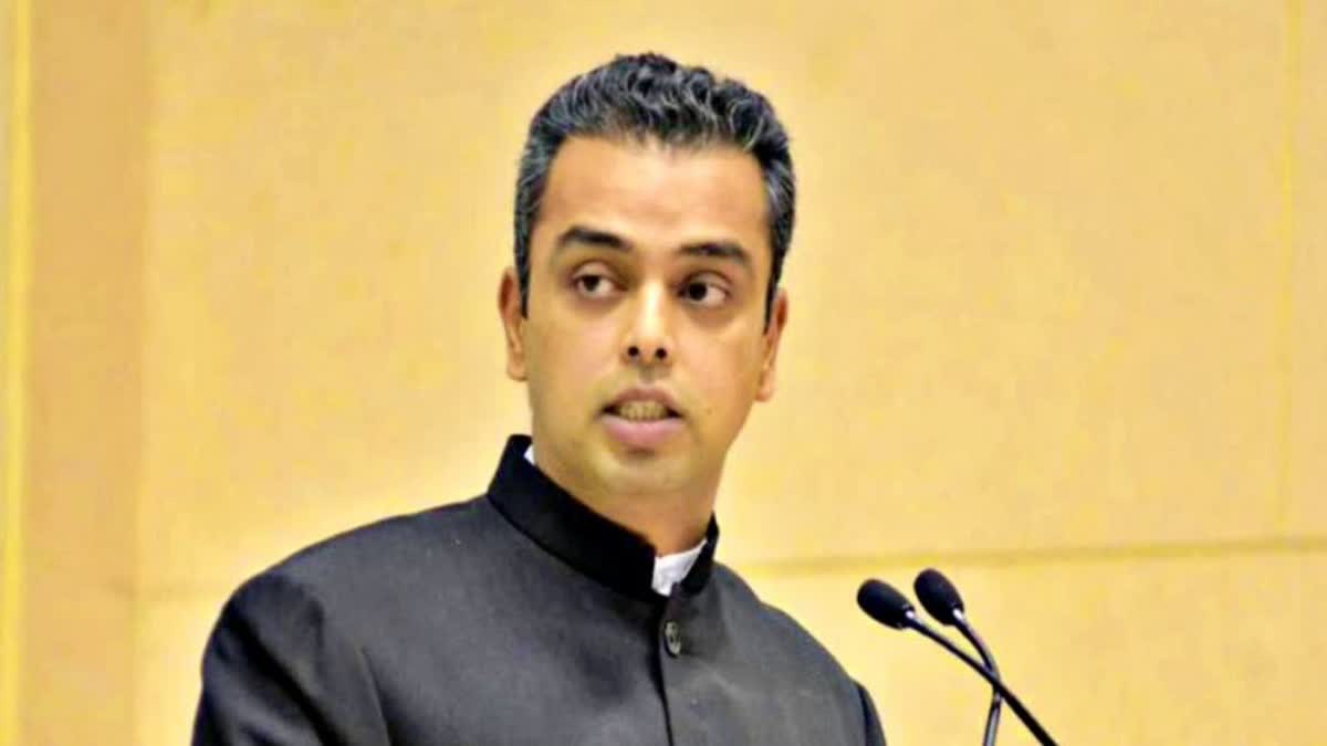 MILIND DEORA