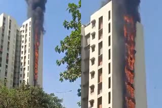 a-massive-fire-broke-out-in-a-buildia-massive-fire-broke-out-in-a-building-at-khoni-palava-near-dombivling-at-khoni-palava-near-dombivli