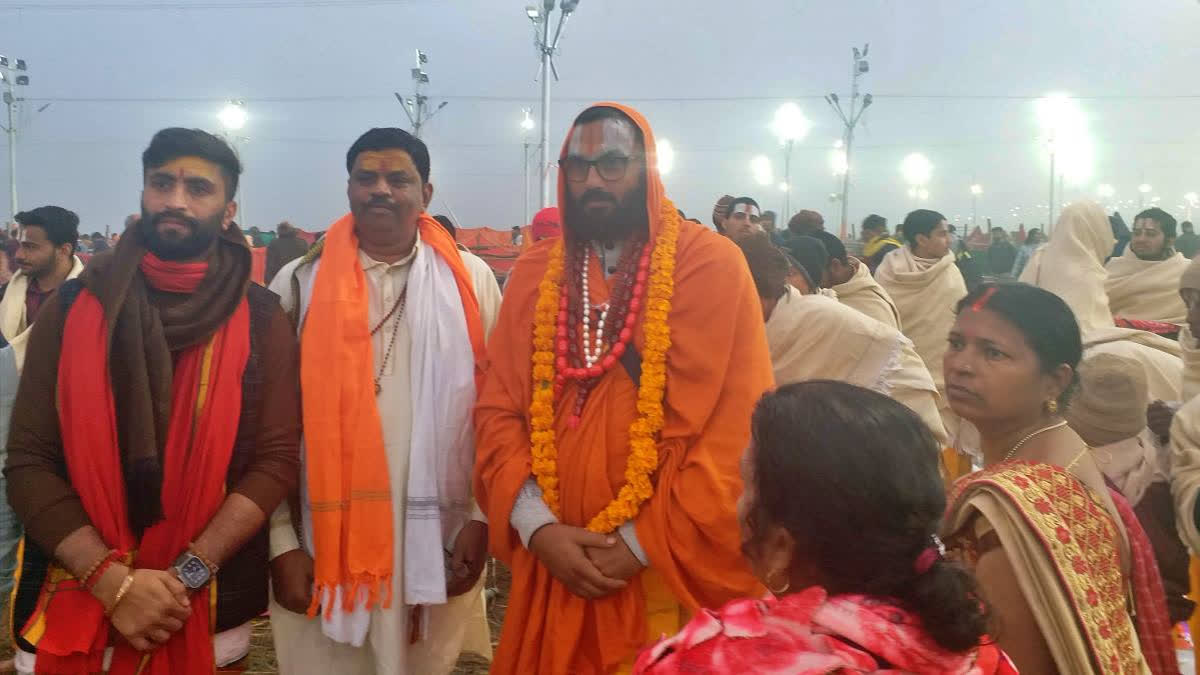 Acharya Rupesh Kumar Jha and his students from Mithilaanchal attended the Maha Kumbh, sharing their commitment to spreading Sanatan values and opening Gurukuls.