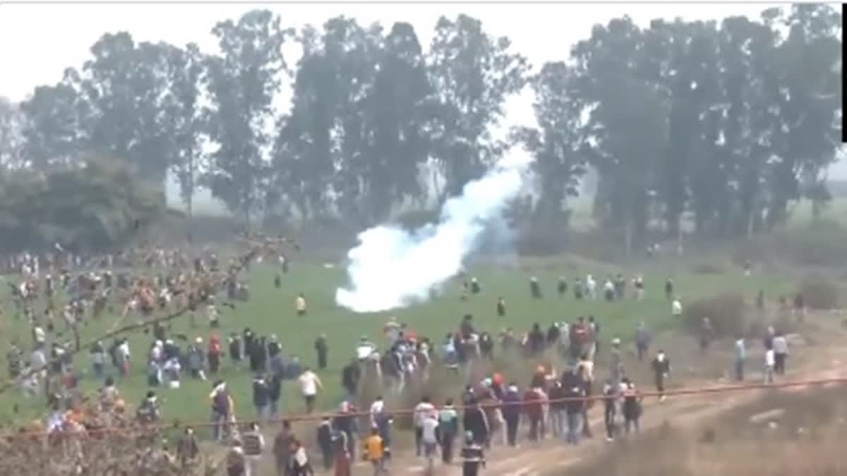 Farmers Face Tear Gas Shelling on Their Way to Delhi at Shambhu Border; Several Detained