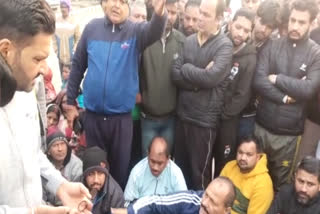 Youths molested women participating in the religious ceremony, people sitting on dharna in anger  in amritsar