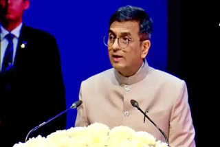 Acknowledging the farmers' 'Delhi Chalo' protest, CJI DY Chandrachud on Tuesday took note of the traffic jam in the national capital region. The CJI also said that he would also accommodate the lawyers if they are stuck in traffic.
