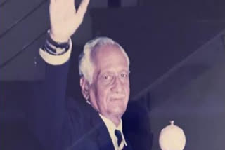 Dattajirao led Baroda to the Ranji title in 1957/58 season.