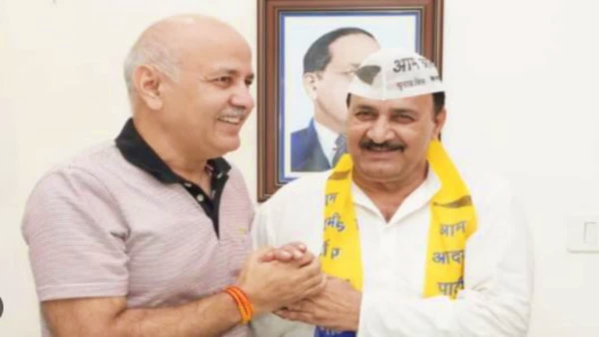 AAP पार्षद रामचंद्र प्रसाद ने थामा भाजपा का दामन