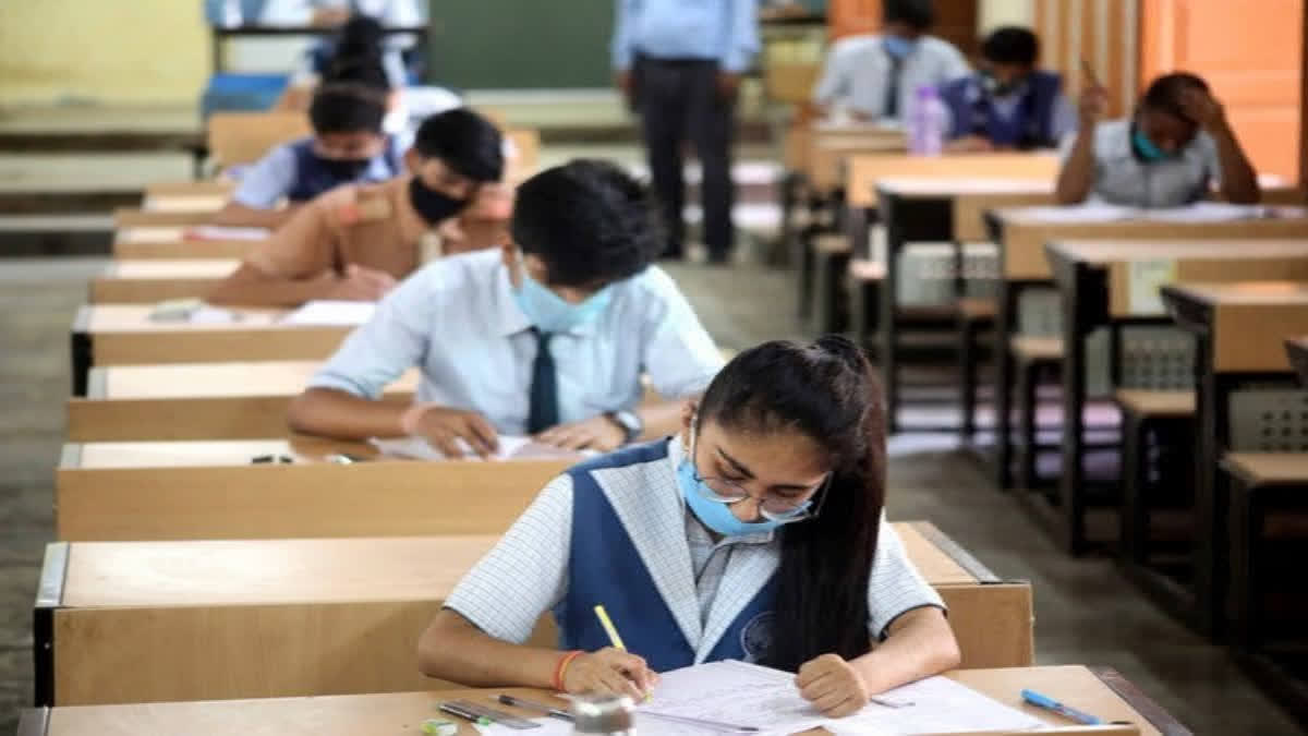 Seven Students Injured As Concrete Chunk Falls From Roof In Gujarat School