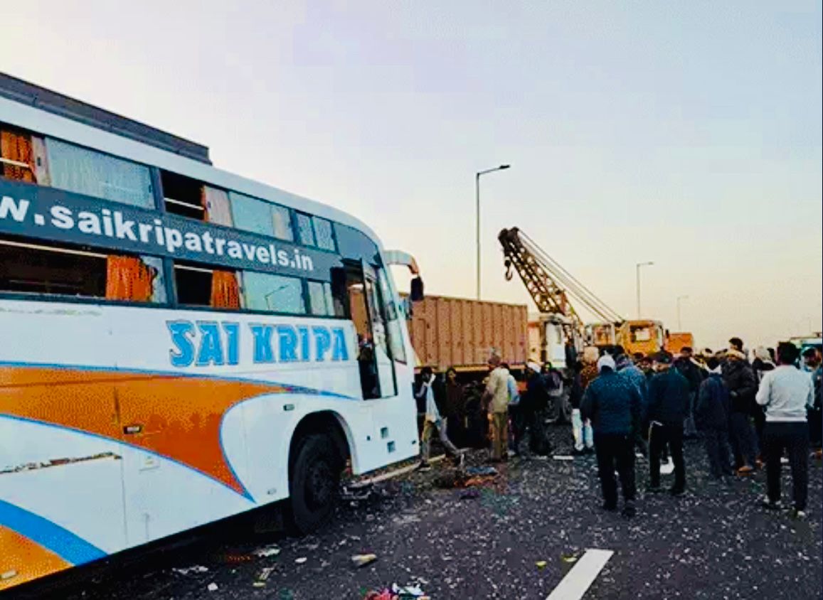 MANDSAUR BUS RETURN FROM MAHA KUMBH