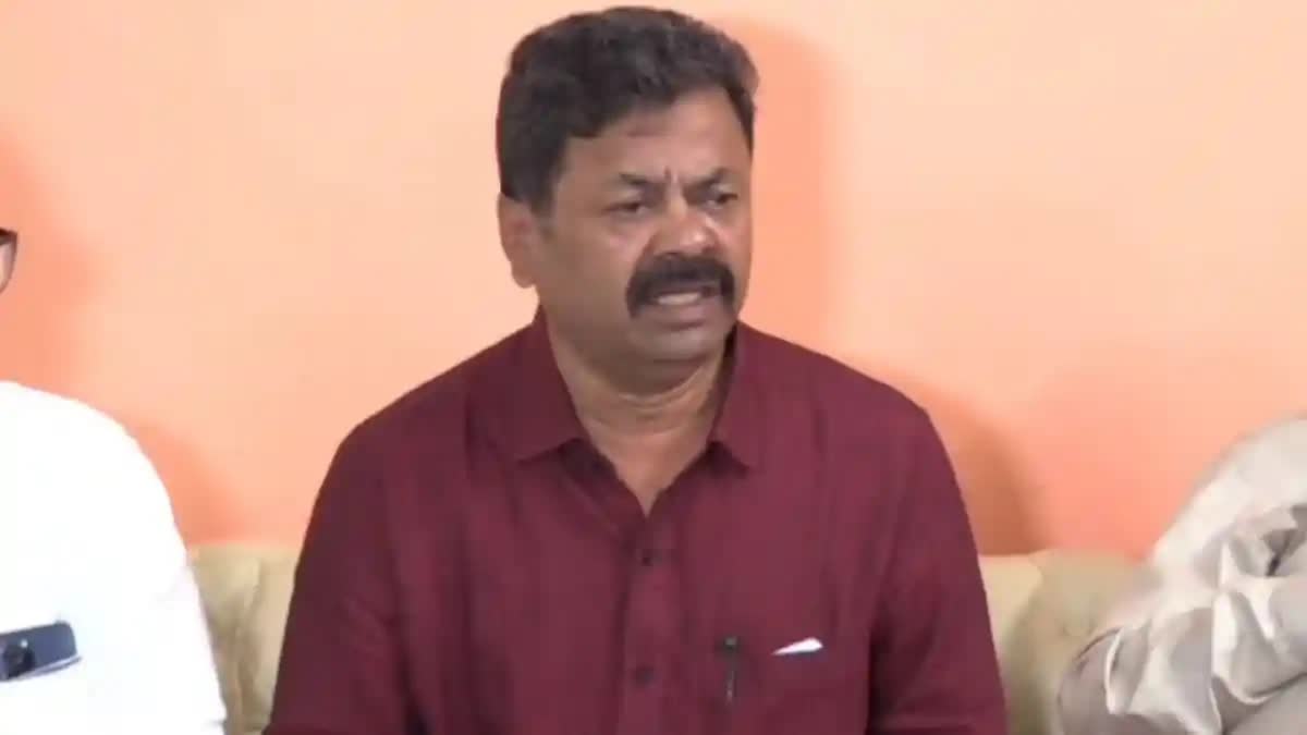 former-minister-m-p-renukacharya-reaction-on-mp-g-m-siddeshwar