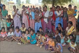 Infant death  Regallagumpu Tribal village  Giving birth at home  Lack of childcare