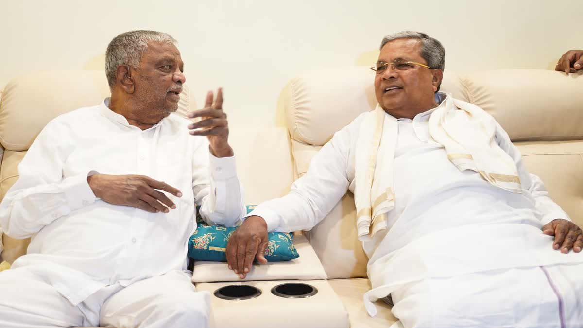 cm-siddaramaiah-inquires-bjp-mp-srinivas-prasad-health