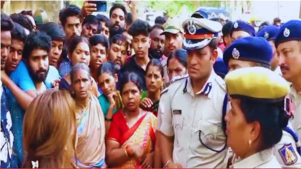MURDER ACCUSED ENCOUNTER