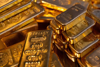 Gold prices broke records, yet Rs 77 crore was withdrawn from gold ETF