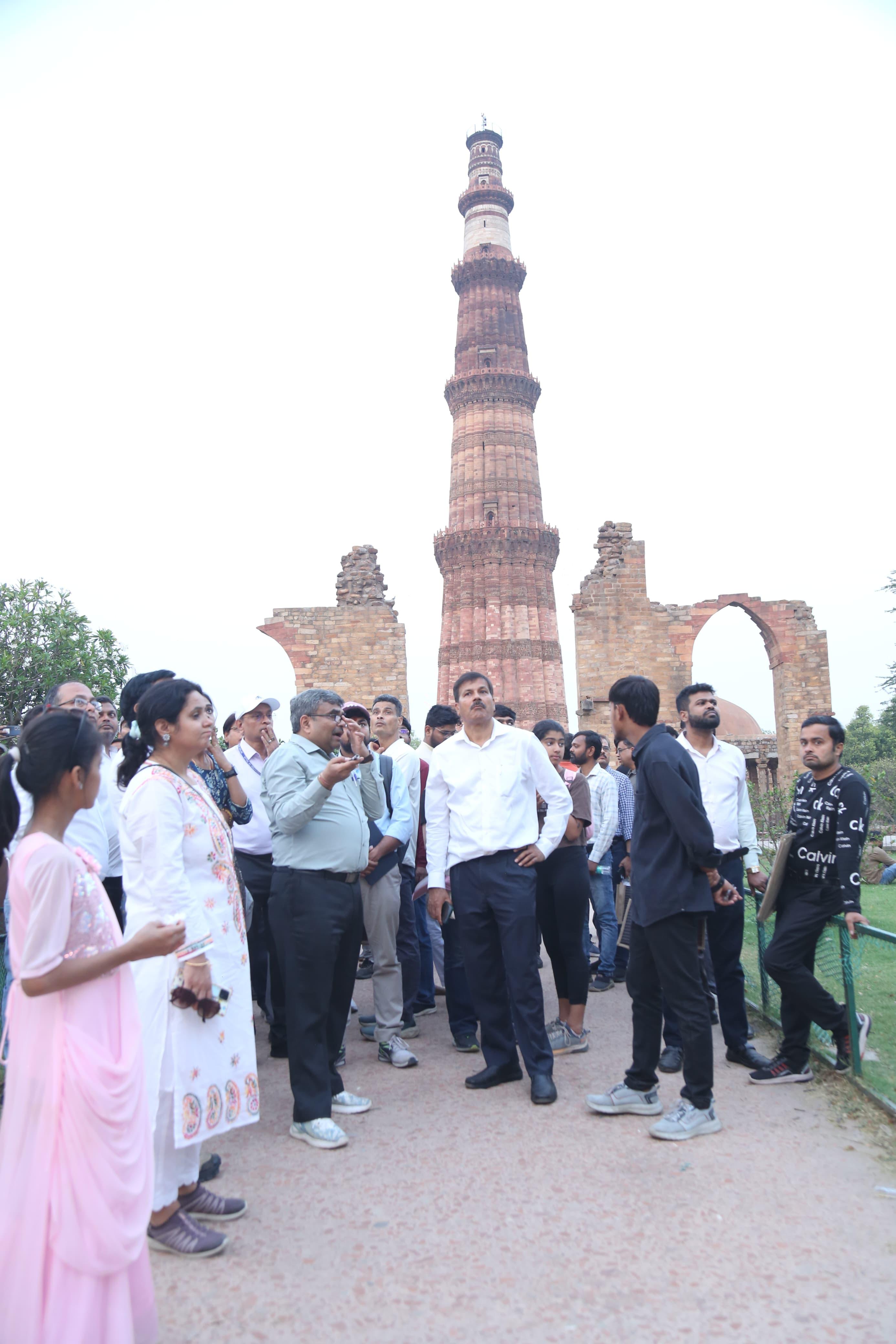 विभिन्न संरचनाओं की समृद्ध विरासत और सांस्कृतिक महत्व को बताया गया