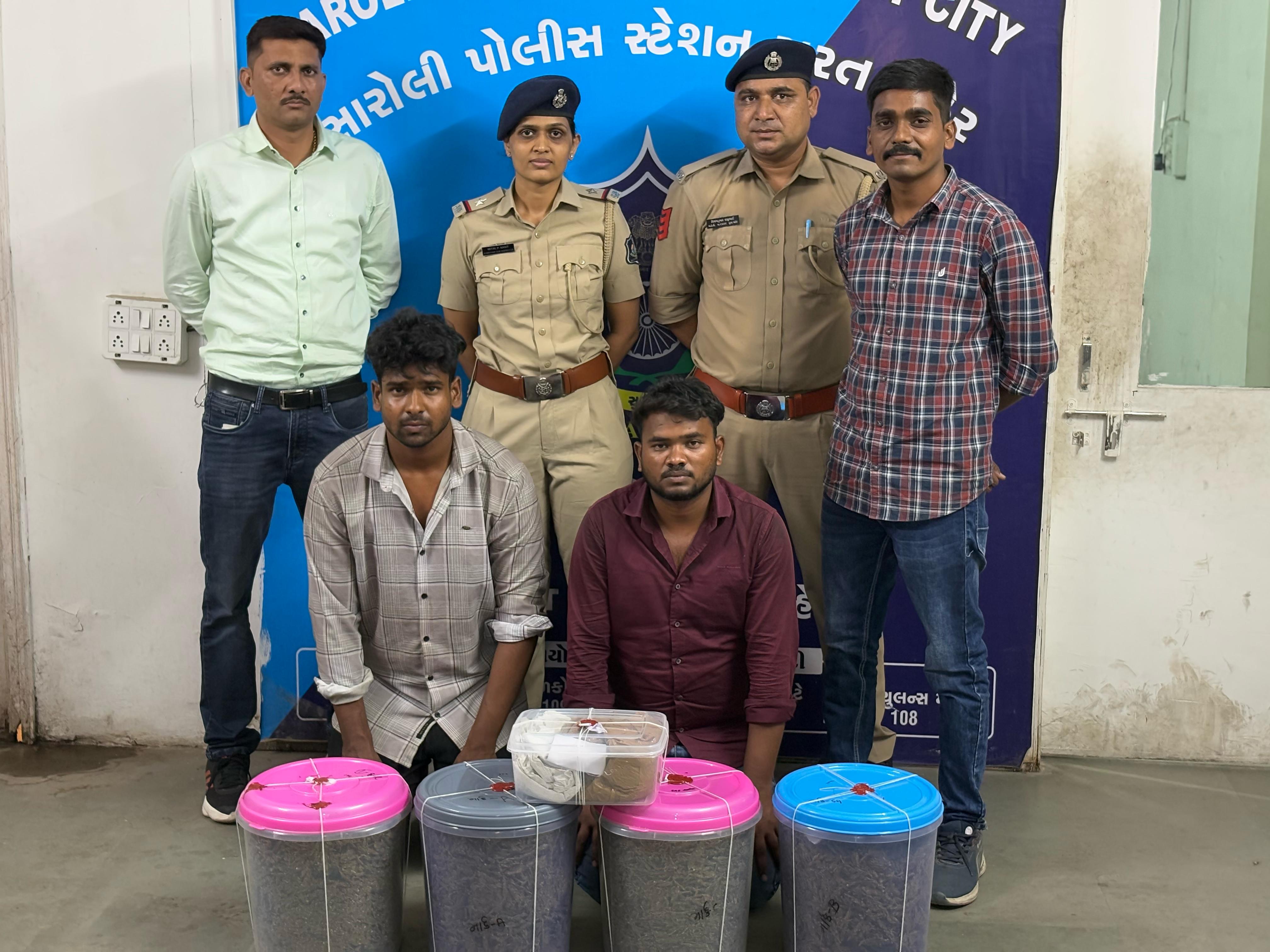 Odisha youths Smuggling ganja in Surat