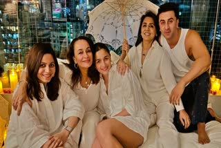 Mother's Day 2024 Alia Bhatt Ranbir Kapoor grand Family party for maa Neetu Kapoor and Soni Razdan see