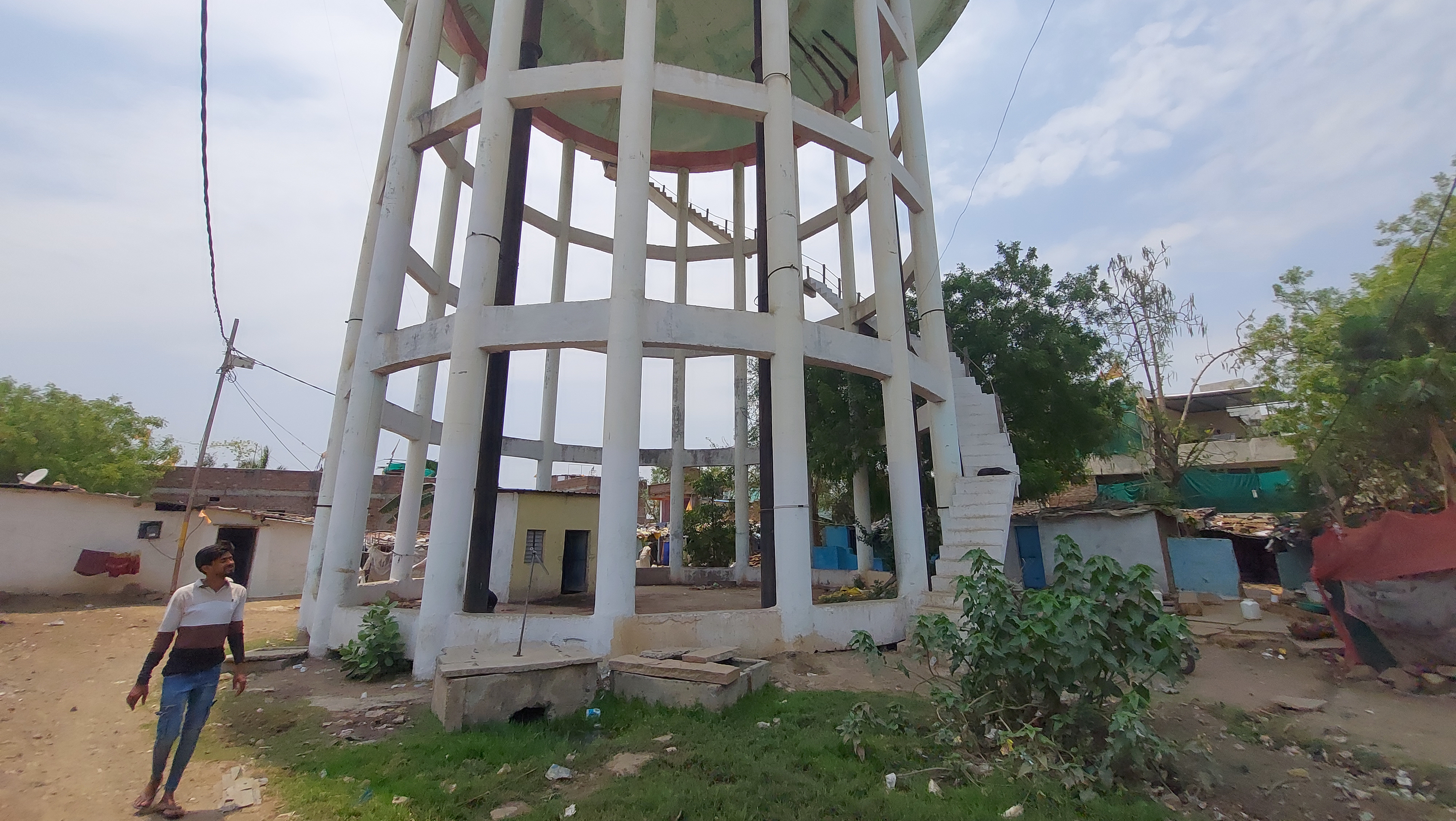 Vidisha Water tank bad condition