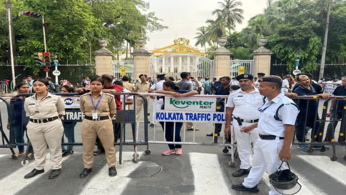 In West Bengal, police stopped BJP leader from entering Raj Bhavan