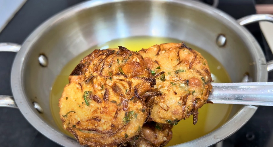 Maddur Vada Recipe