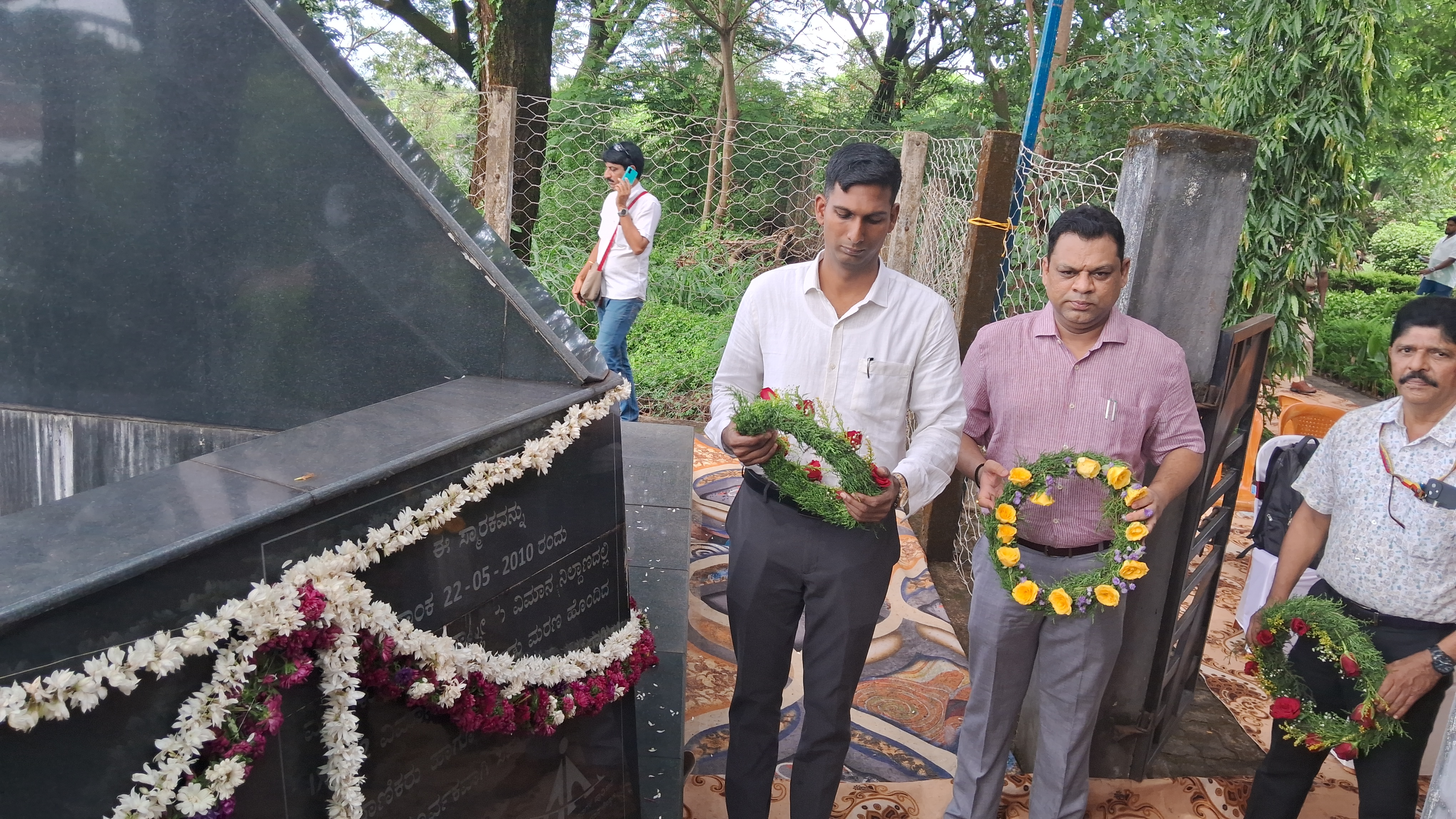 ಮಂಗಳೂರು ವಿಮಾನ ದುರಂತ MANGALURU AIR CRASH