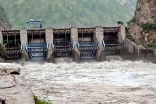 warning on Larji Dam water release