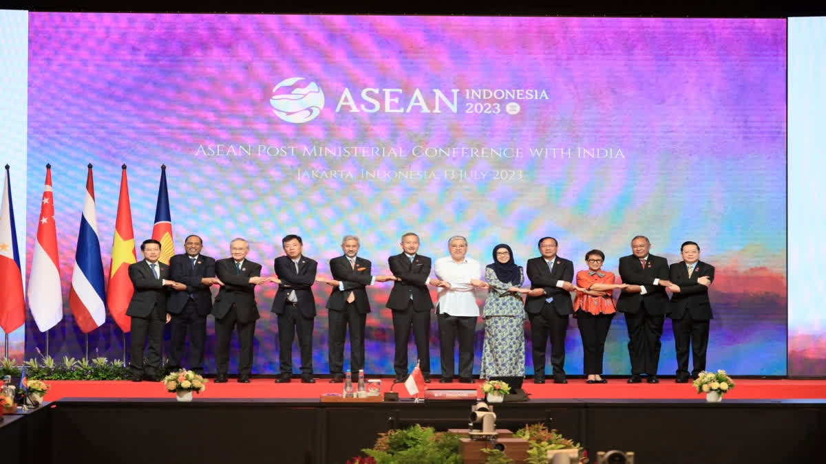 EAM Jaishankar meets counterparts from ASEAN grouping in Indonesia
