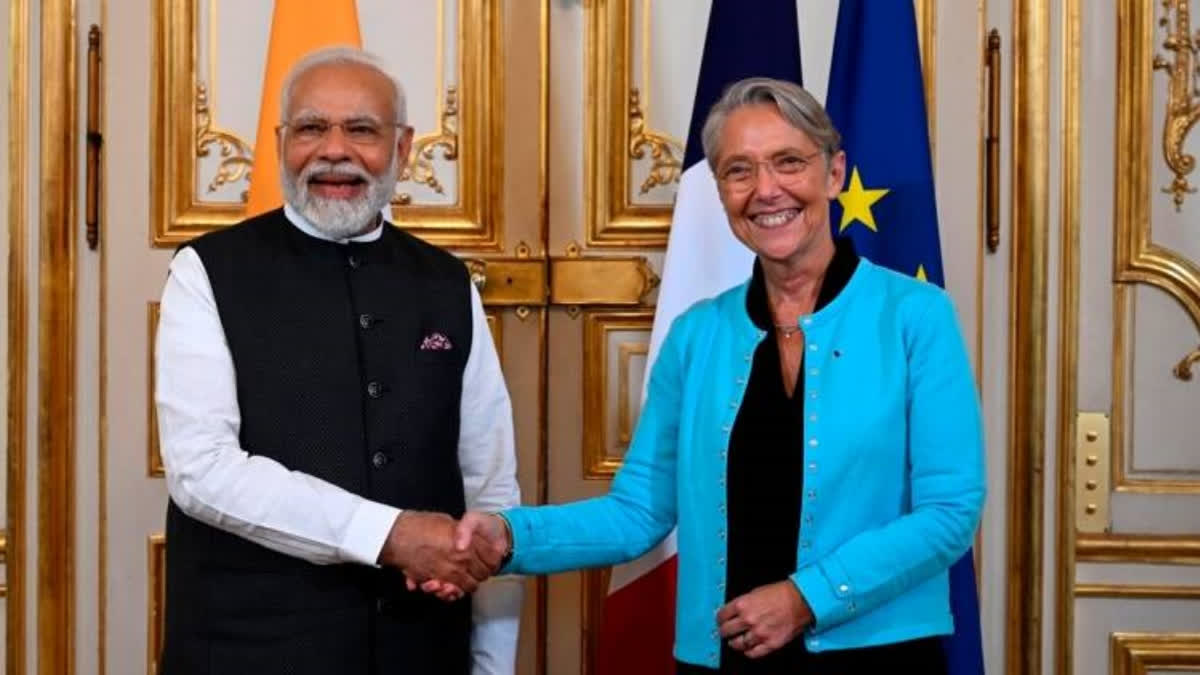 M Modi holds 'fruitful' meetings with French counterpart, Senate President;
