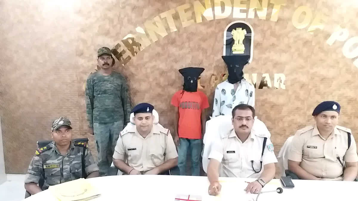 Crime Main accused of gang rape with minor Dalit girls arrested