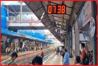 Mumbai Local Train