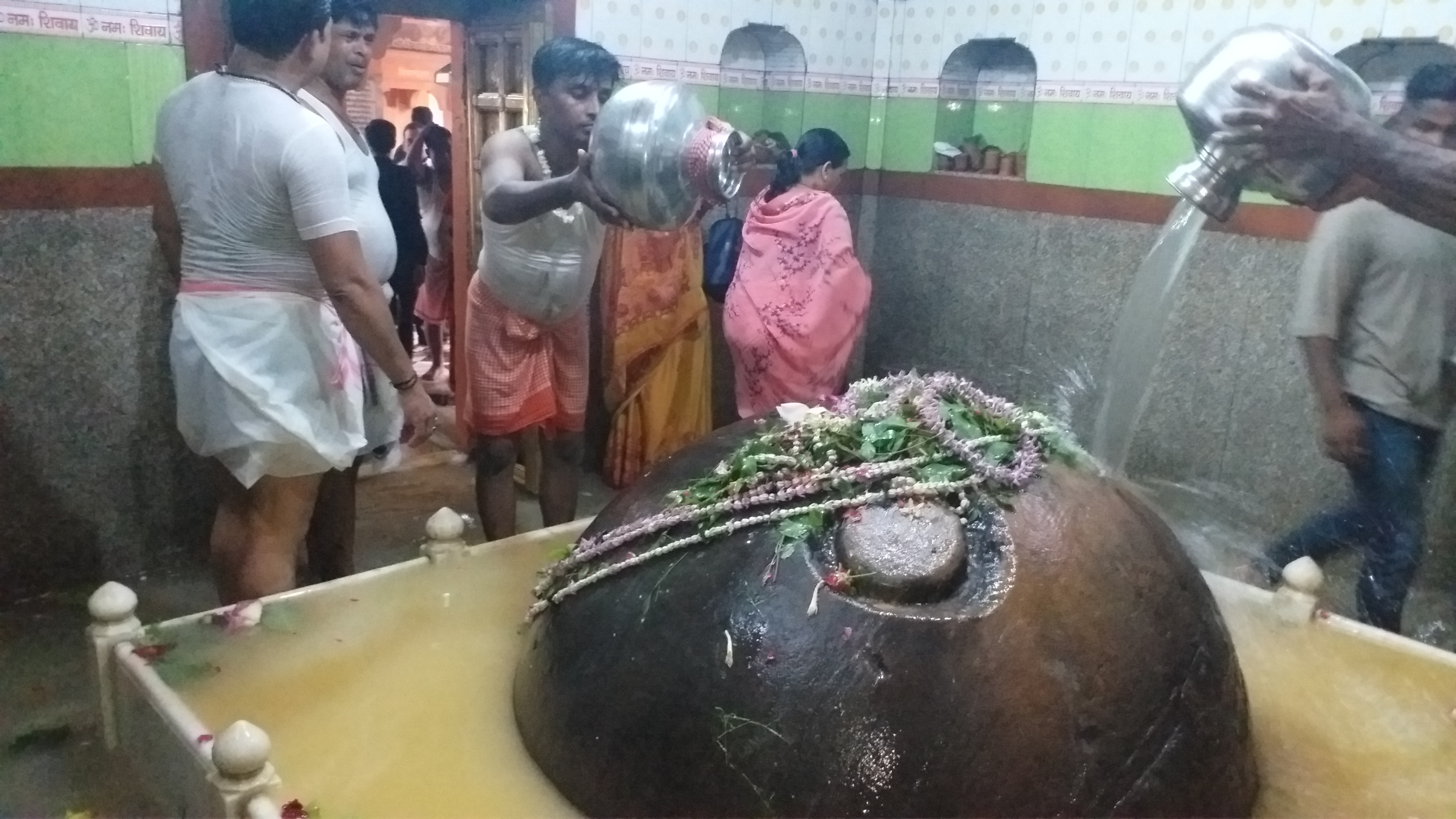 वाराणसी तिलभांडेश्वर मंदिर