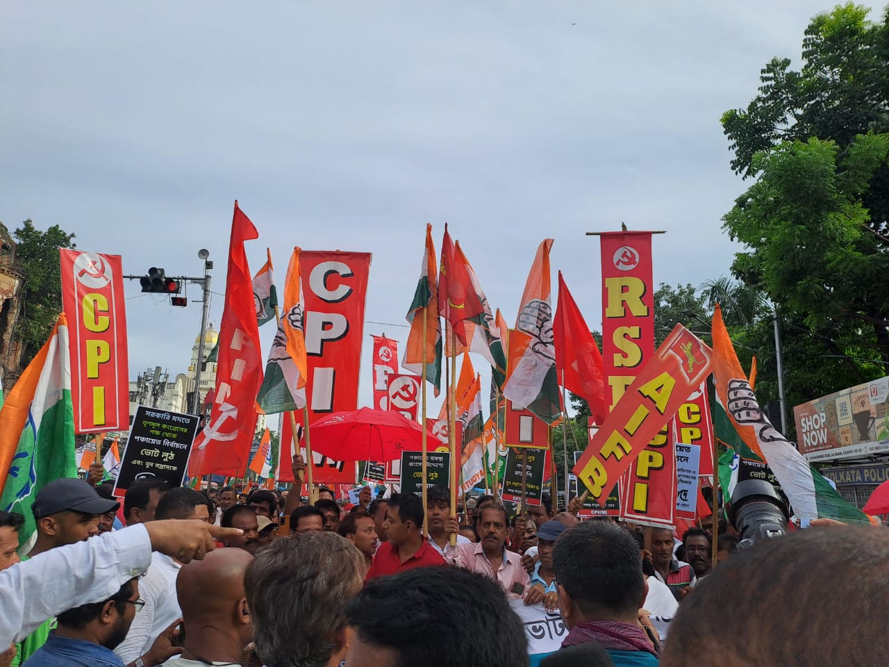 Left-Cong-ISF Rally