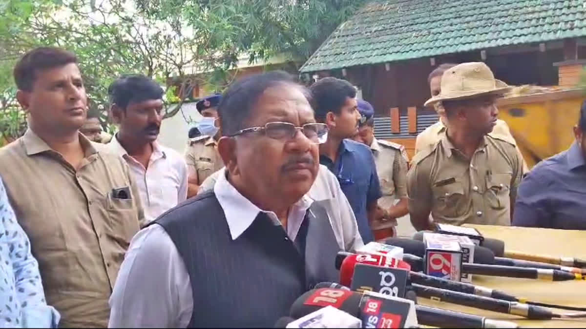 MINISTER PARAMESHWAR REACTION  ED AND CBI INVESTIGATION  POLITICALLY ISSUE  BENGALURU