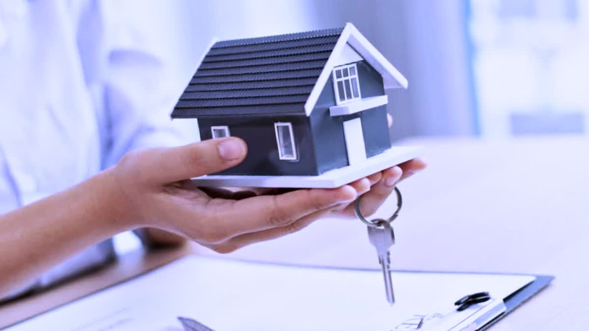 Advantages and disadvantages of property insurance