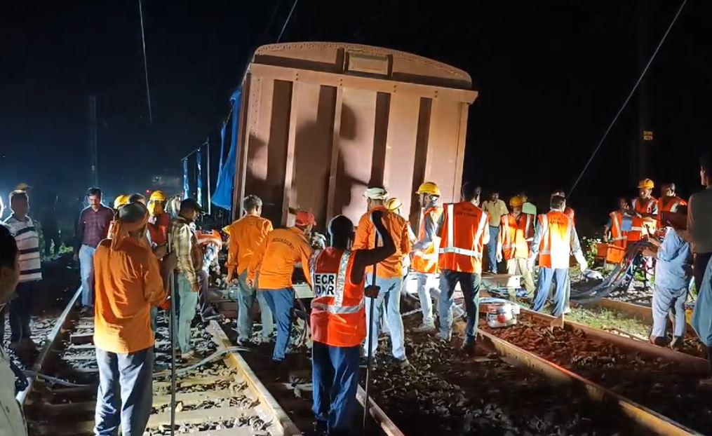 Goods Train Derailed In Patna