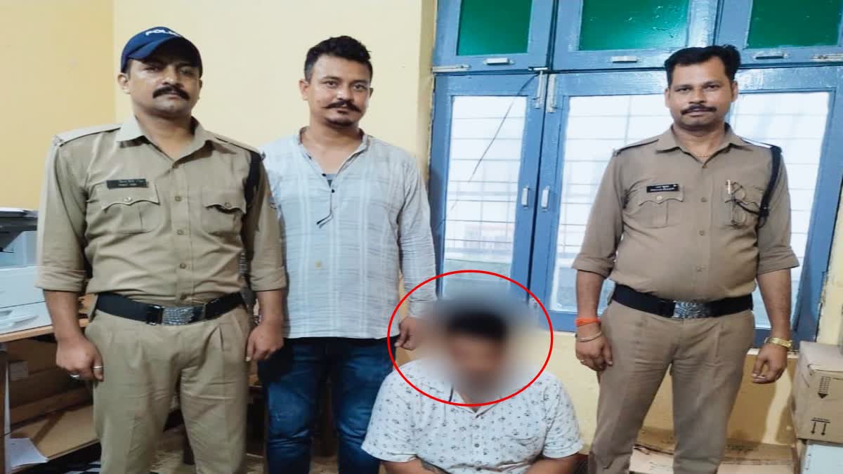 Dharchula police arrested smuggler with charas