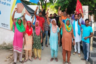 Cleaning workers did not get salary for 2 months, worker decide ton celebrate Independence Day as protest day