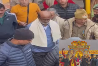 rajinikanth-visited-swami-at-badrinath-temple