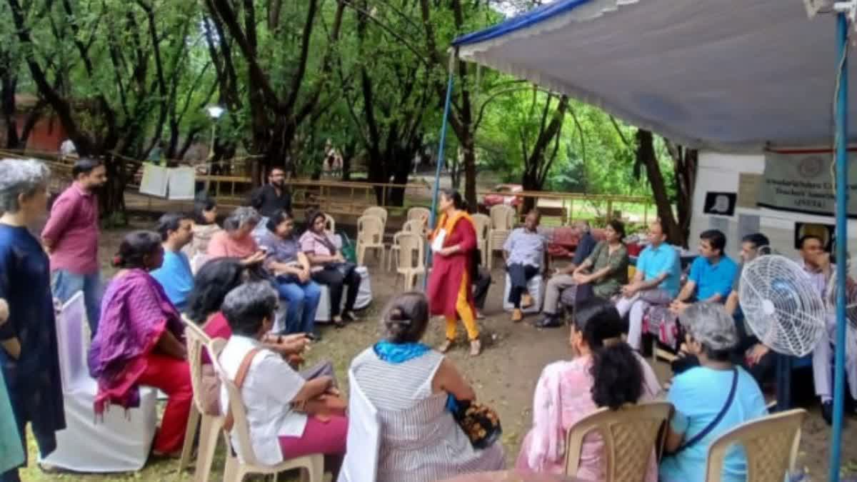 JNU શિક્ષક સંઘે વાઇસ ચાન્સેલર સામે મોરચો ખોલ્યો