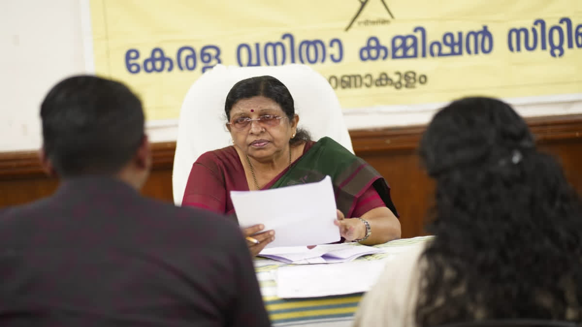 സ്‌ത്രീ പീഡനത്തെ കുറിച്ച് സതീദേവി  KERALA WOMEN COMMISSION  MALAYALAM LATEST NEWS  വനിത കമ്മിഷന്‍ അദാലത്ത്