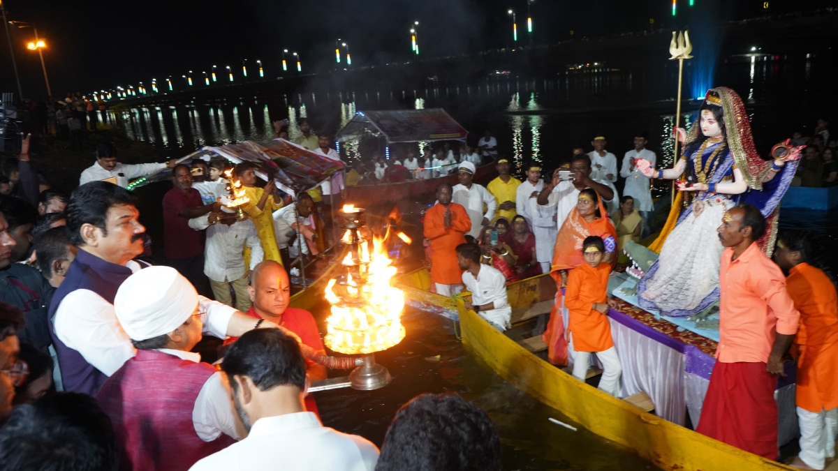 SAGAR HISTORICAL LAKE MP