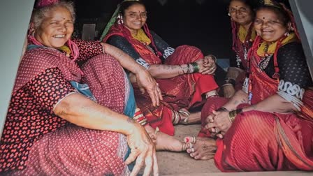 A photograph showing women of the Lambada tribe from Hyderabad