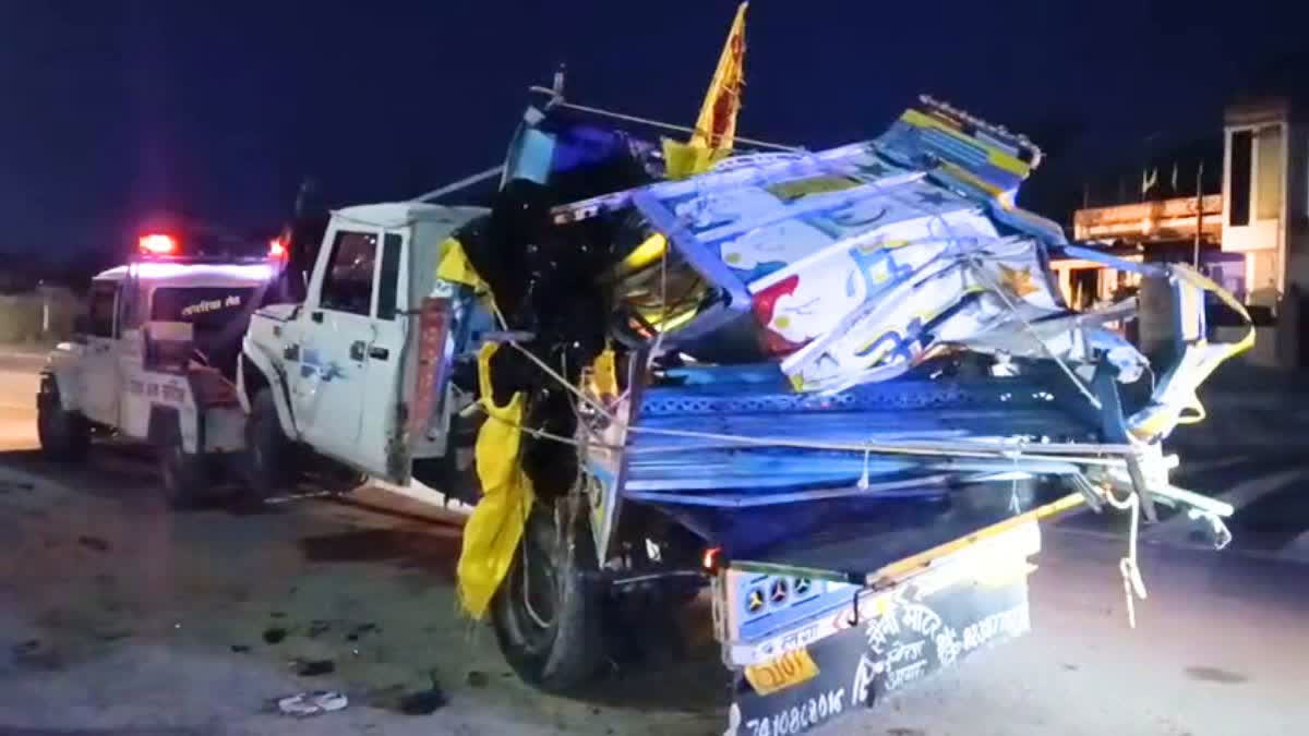 Women, Children Among 11 Pilgrims Killed After Pickup Van Collides With ...