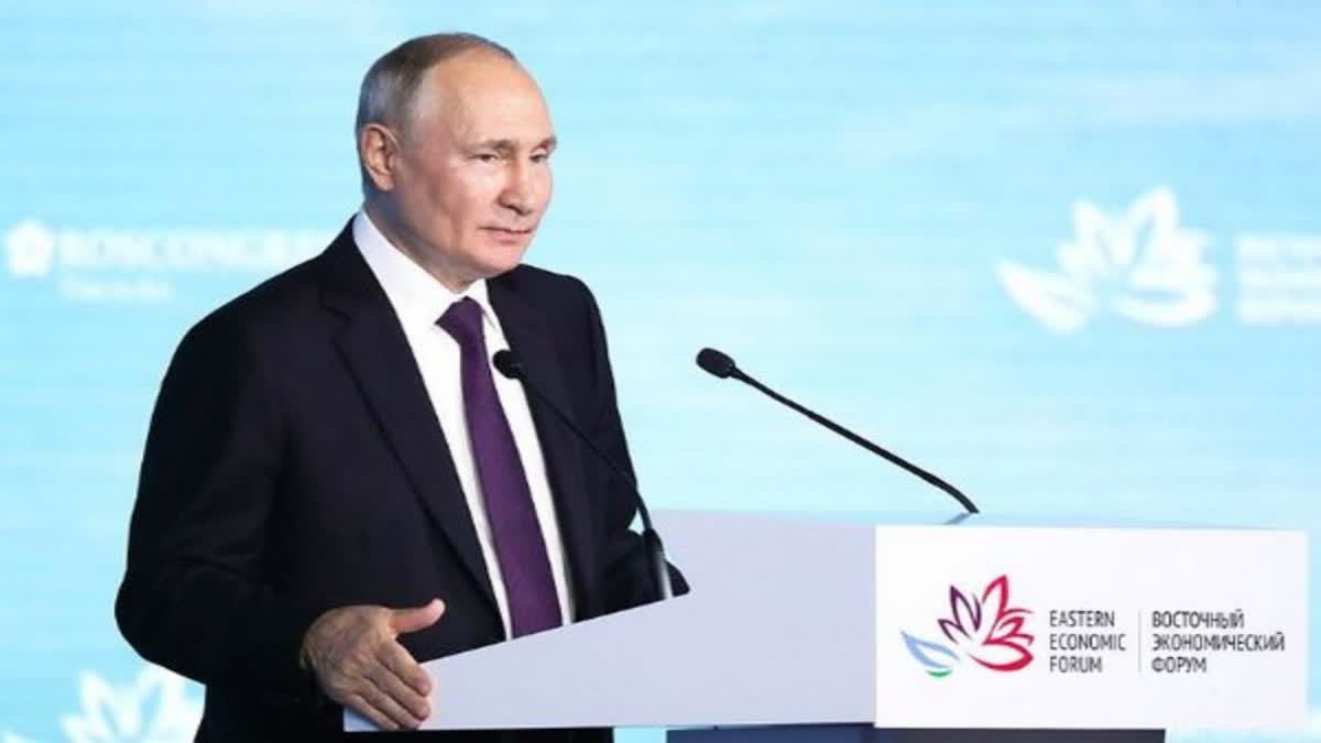 Doing right thing in promoting Make in India programme Putin praises PM Modis policies