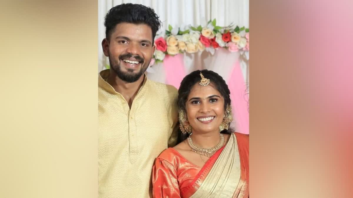 KALPETTA ACCIDENT JENSON  WAYANAD LANDSLIDE VICTIM SRUTHI  ശ്രുതി ആശുപത്രിയിൽ  SRUTHI FIANCE JENSON DIED