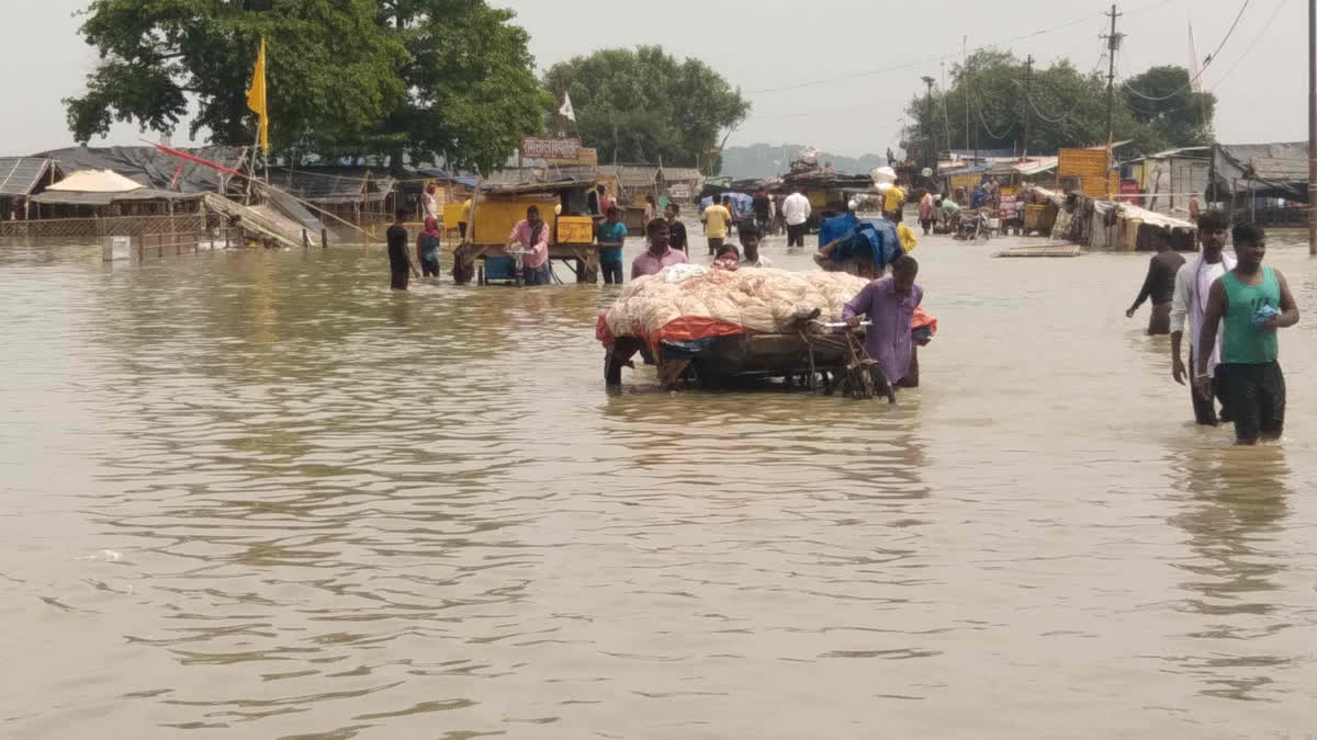 यूपी में बारिश का कहर