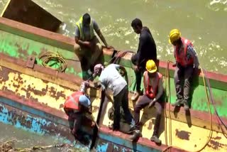 Barrage Gates Boat Rescue Process Continuing on Third Day