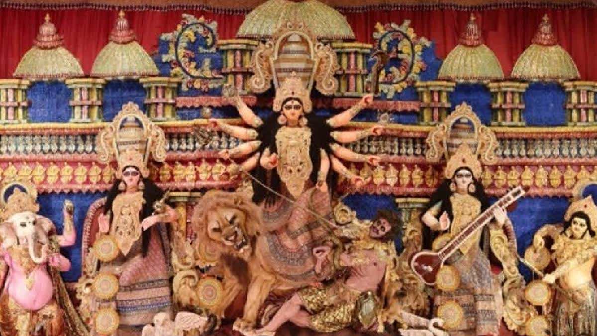 Muslim families make 'medhas' at Durga Puja mandaps in Cuttack