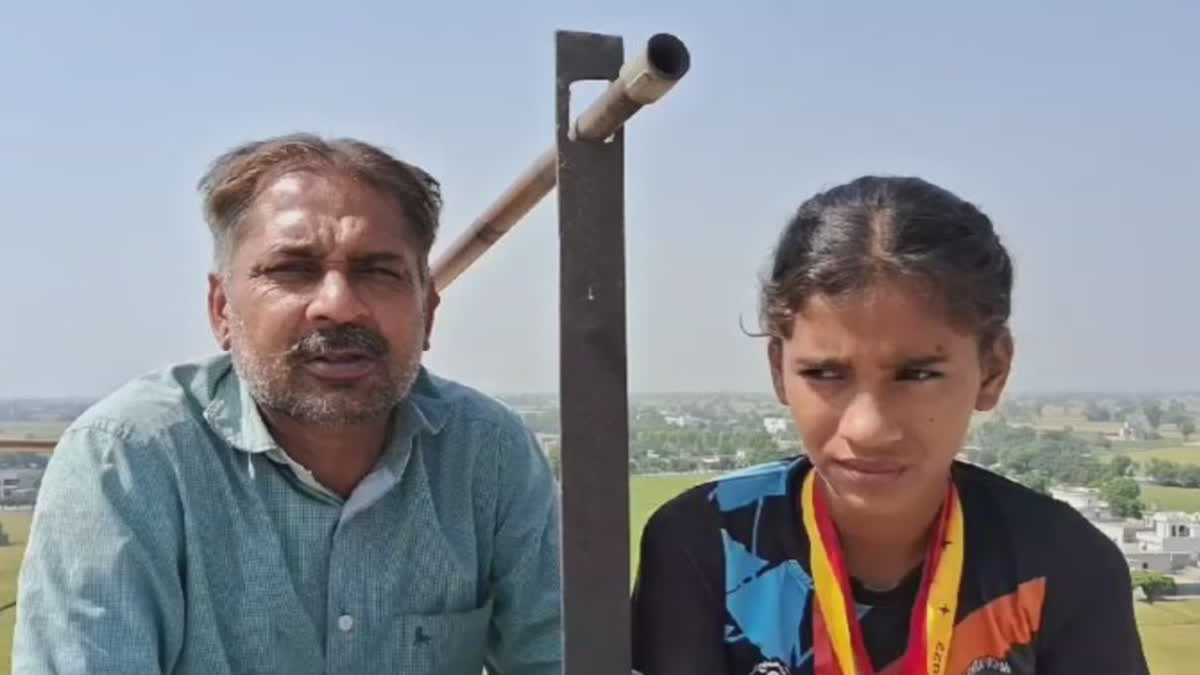 player climbed the water tank with her father after not playing the Kabaddi match