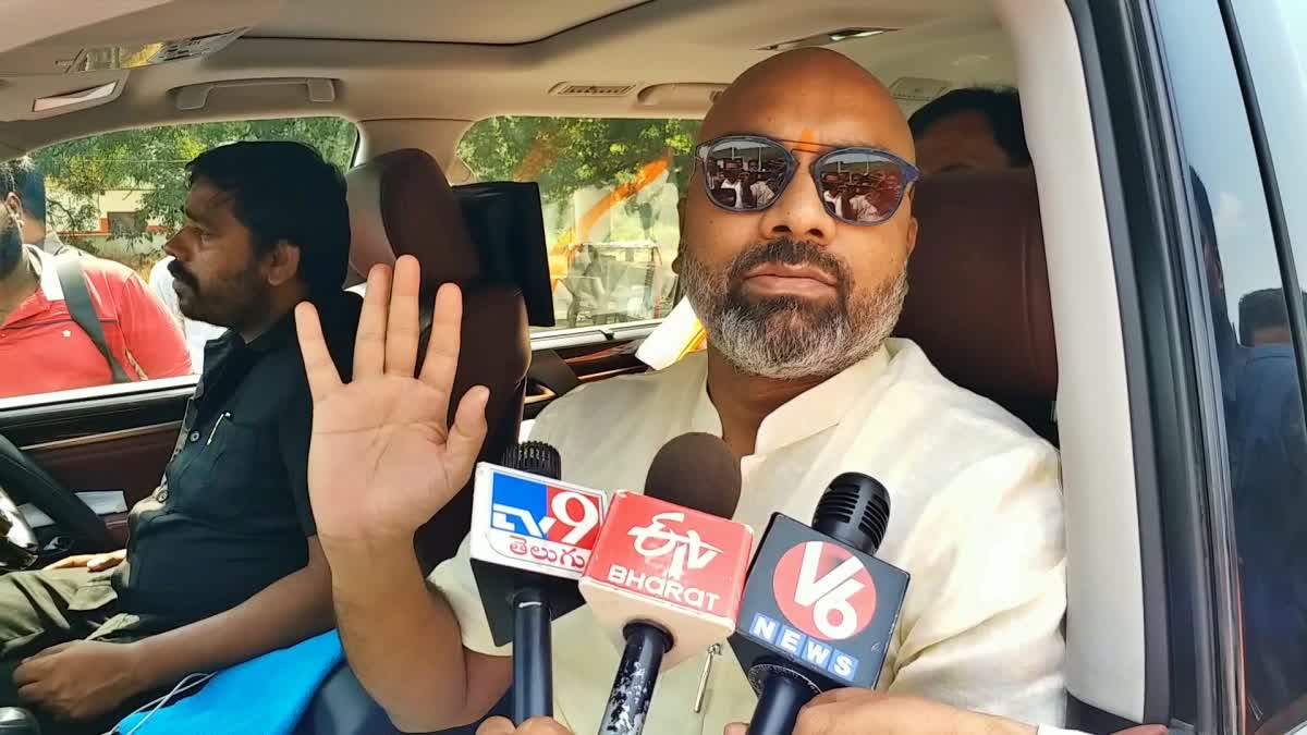 Nizamabad MP Arvind Fires on Congress Party రేవంత్ రెడ్డికి.. కర్ణాటక