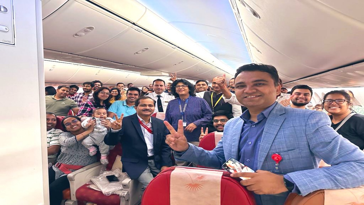 212 Indians takes off from Israel