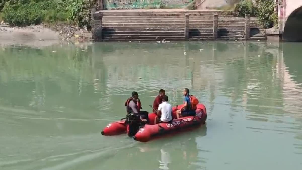 रुड़की छात्रा सुसाइड