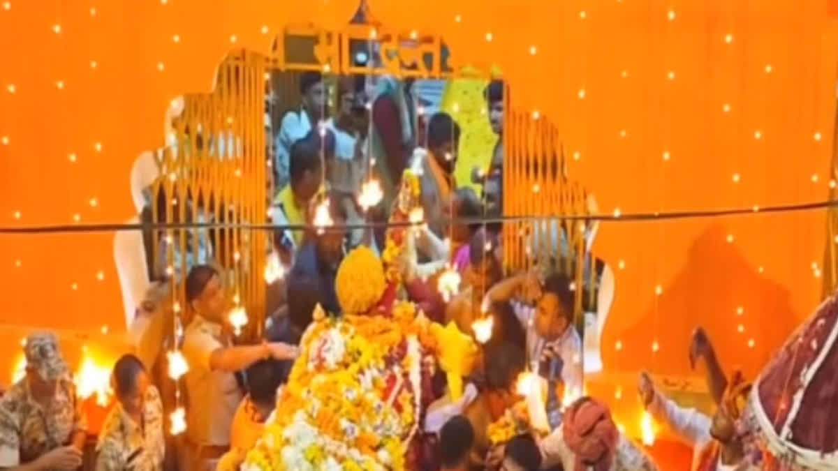 Bastar Dussehra Festival: Grand Welcome Of Maiji's Palanquin, Mawali Parghav Ritual Performed